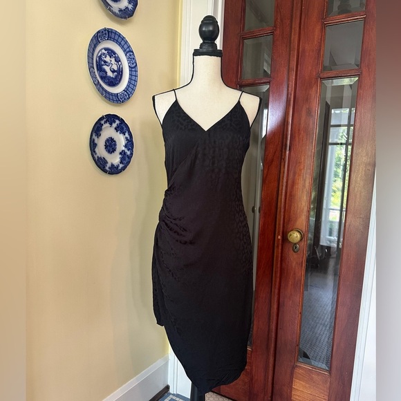 CUSHNIE for Target | Black Satin Leopard Print Faux Wrap Mini Dress, Size 6 - Picture 1 of 10